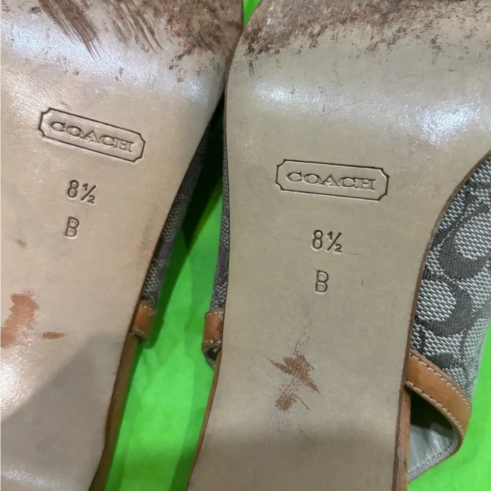 🌸 Vintage Coach sling back heels 🌸 - Picture 5 of 10